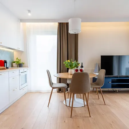 Marina Nautica - Nowy, Parking Podziemny, Winda, Netflix I Max, Tv55 Apartament