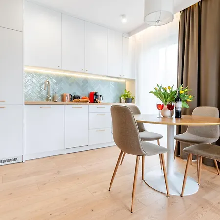 Marina Nautica - Nowy, Parking Podziemny, Winda, Netflix I Max, Tv55