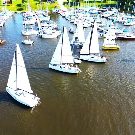 Marina Nautica - Nowy, Parking Podziemny, Winda, Netflix I Max, Tv55