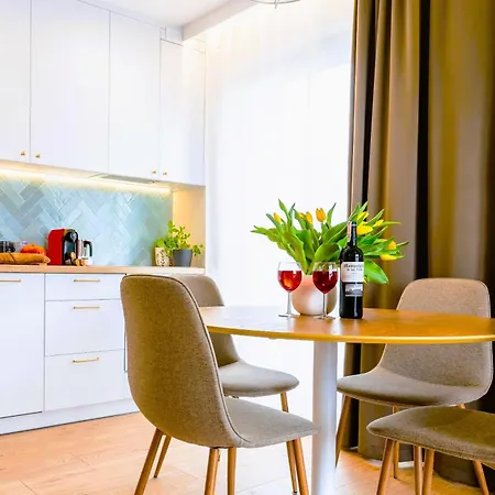 Marina Nautica - Nowy, Parking Podziemny, Winda, Netflix I Max, Tv55