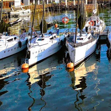 Marina Nautica - Nowy, Parking Podziemny, Winda, Netflix I Max, Tv55