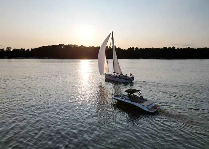 Apartment Marina Nautica - Nowy, Parking Podziemny, Winda, Netflix I Max, Tv55